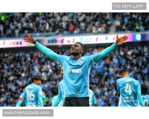 意外！上港金靴外援确认将在11月22日归队露脸大连英博主场，将代替走人的马莱莱